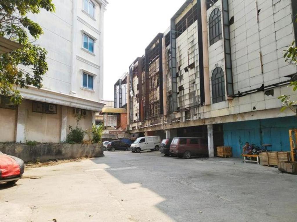 Oriental Residence Pasar Baru Jakarta Luaran gambar