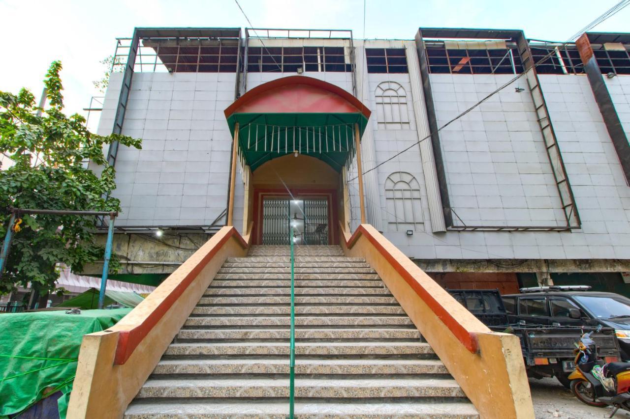 Oriental Residence Pasar Baru Jakarta Luaran gambar